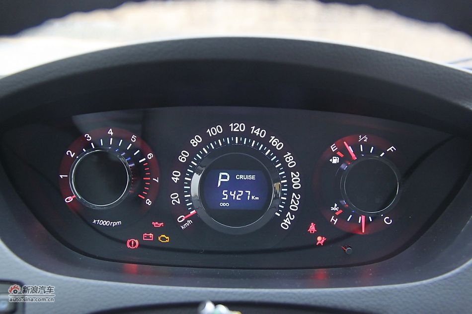 2011ǽݴ7 SUV 2.2TԶ콢