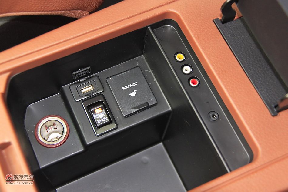2011ǽݴ7 SUV 2.2TԶ콢