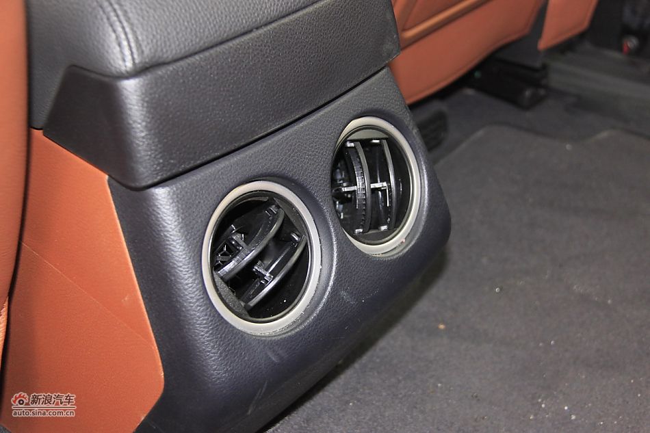 2011ǽݴ7 SUV 2.2TԶ콢