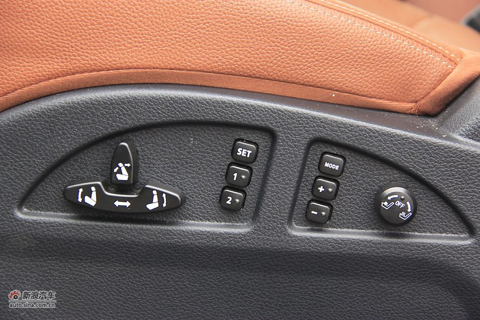 2011ǽݴ7 SUV 2.2TԶ콢