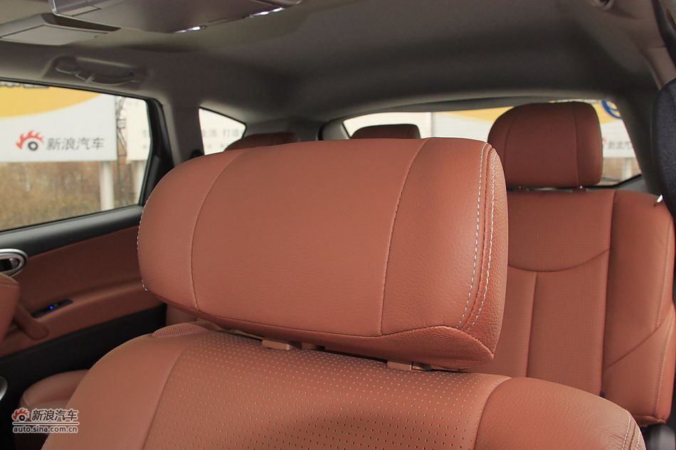 2011ǽݴ7 SUV 2.2TԶ콢