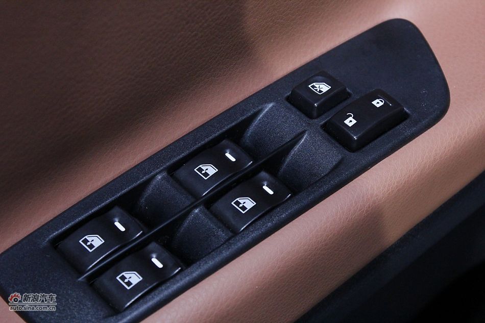 ԣ¡ǽݴ7 SUV