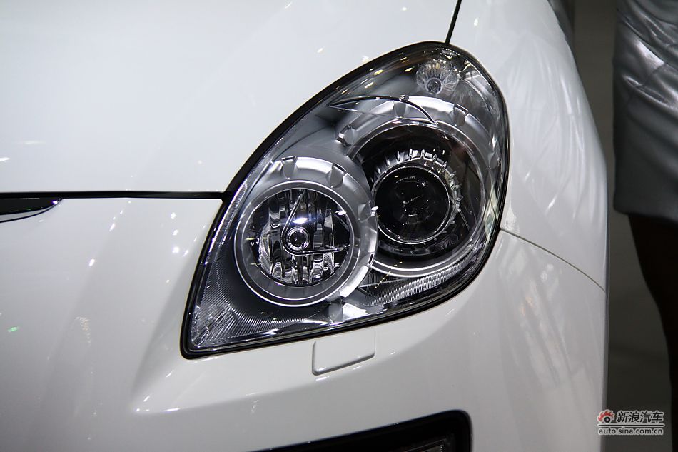 ǽݴ7 SUV