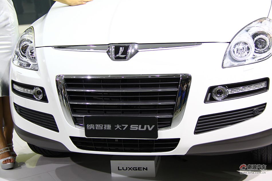ǽݴ7 SUV