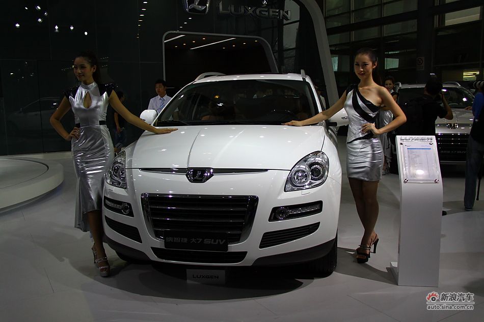 ǽݴ7 SUV