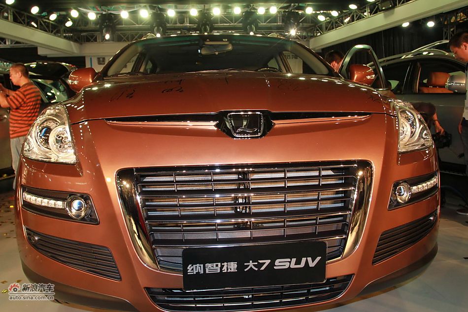 ǽݴ7 SUVֳʵ