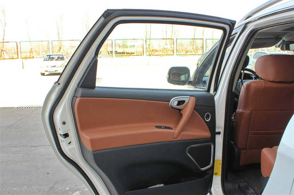 20137 SUVâ2.2TԶǻ
