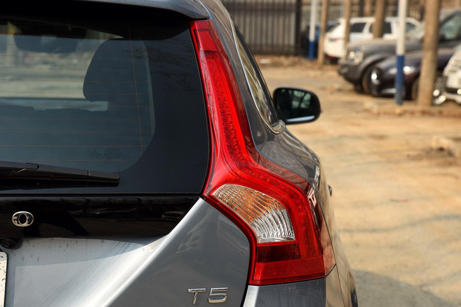 2017 T5  ϸ