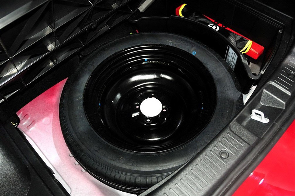 M4 2013 1.5L MT  ϸ