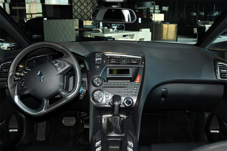 2012DS5 1.6TԶ°
