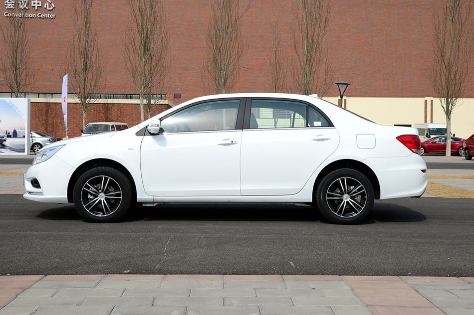 2015 1.5L ֶ 