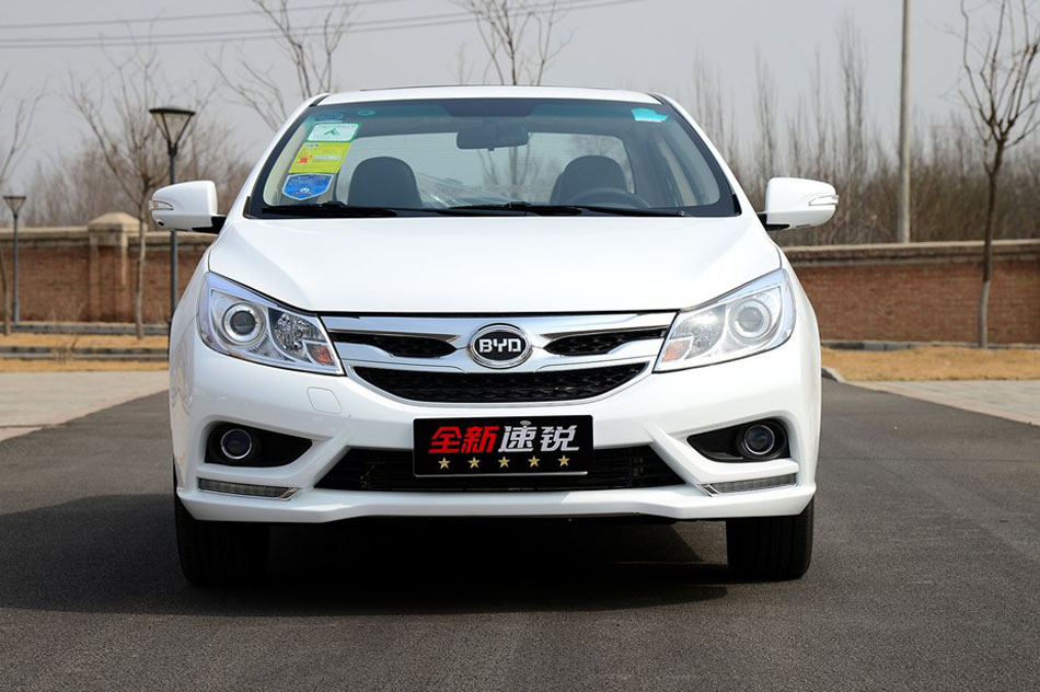 2015 1.5L ֶ 