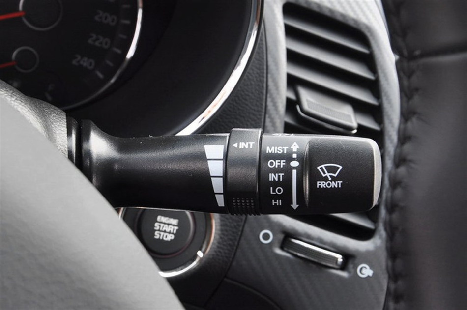 2015 1.6L AT GLS 