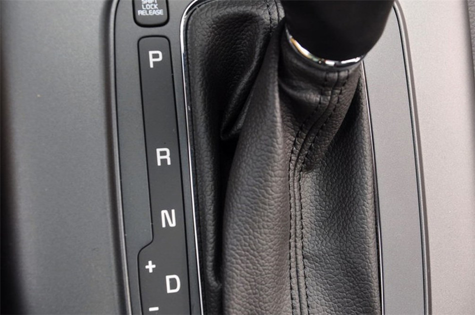 2015 1.6L AT GLS 