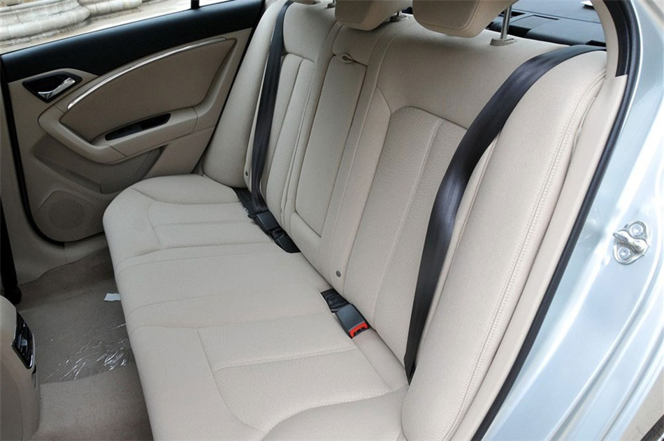2012 2.0L AT  οռ