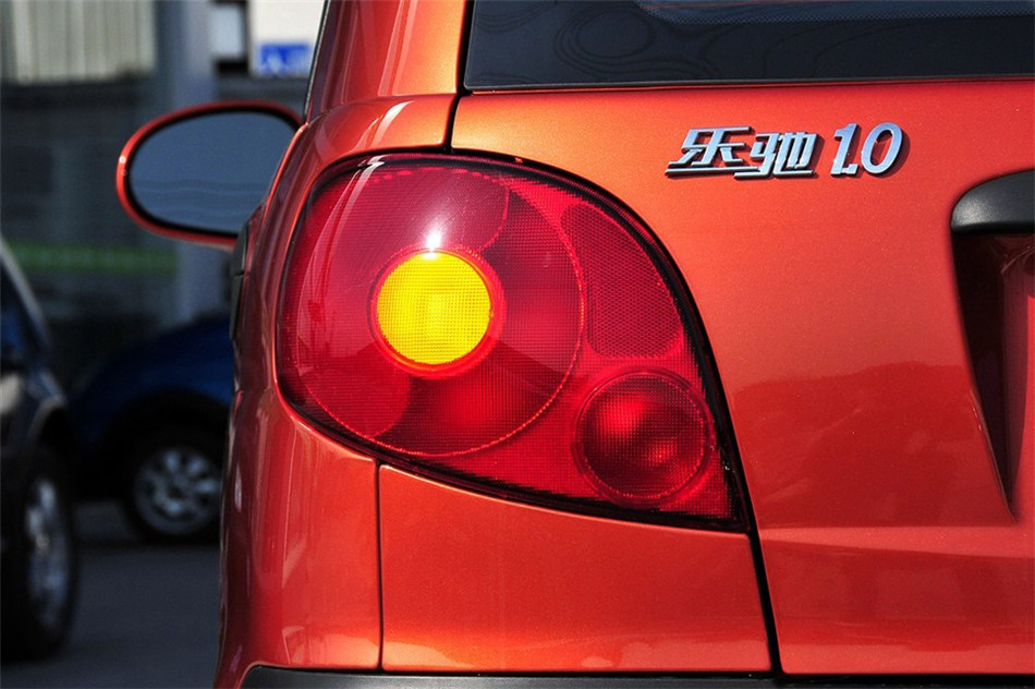 ֳ 2012 1.0L MT P-TEC׼ 