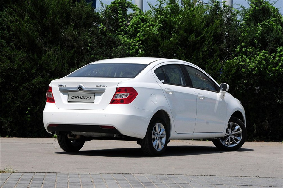 лH230 2012 1.5L MT Ӣ 