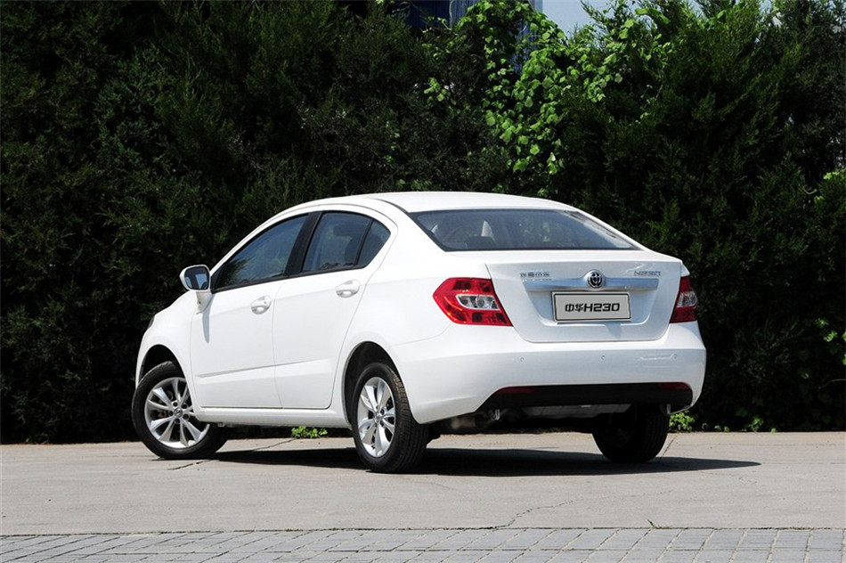 лH230 2012 1.5L MT Ӣ