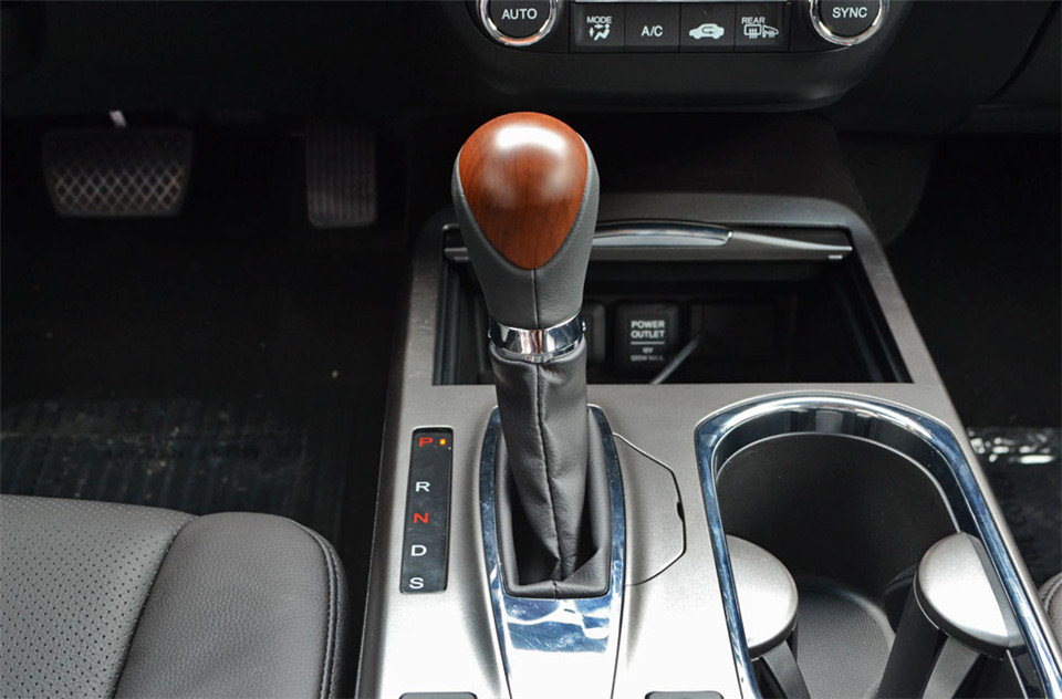 3.5L AT V6 