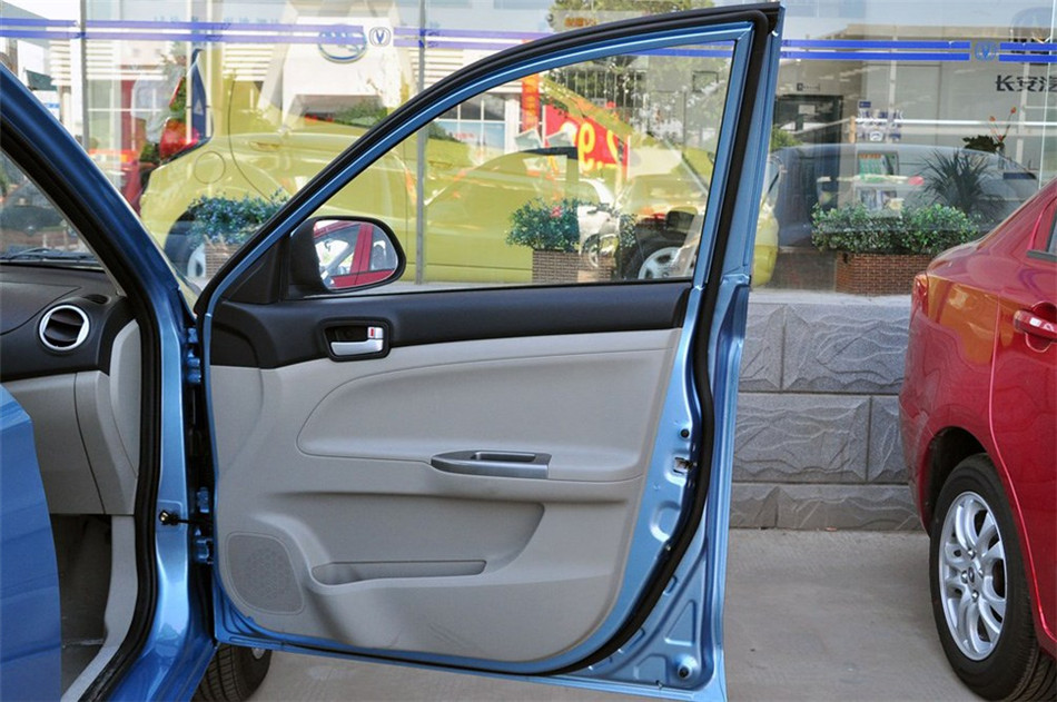 2012 1.3L MT  οռ