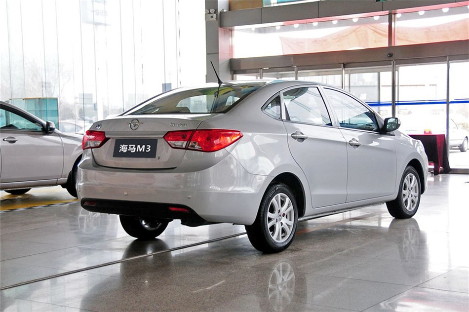 M3 2013 1.5L MT Ӣ 