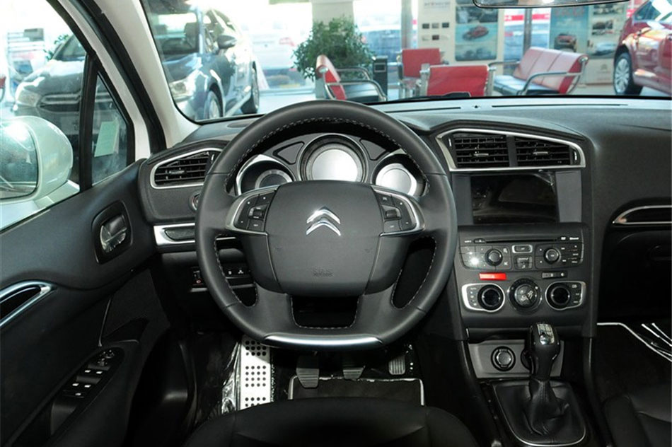 2014ѩC4L 1.8Lֶ澢