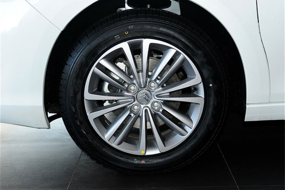 2014ѩC4L 1.8Lֶ澢