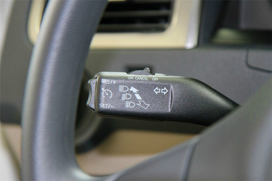 2013 ɣ 1.4L ֶʰ