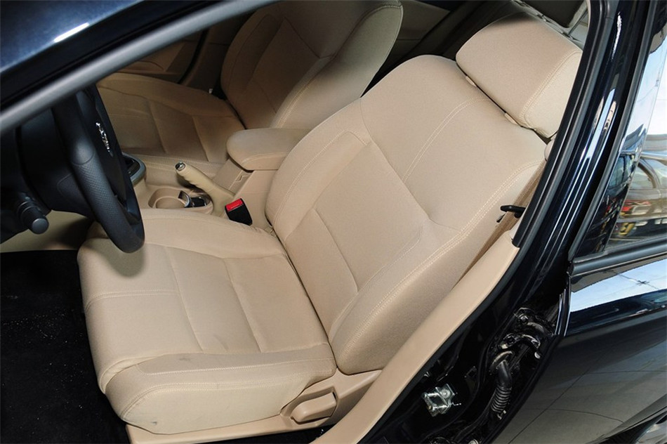 лH320 2012 1.5L AT  